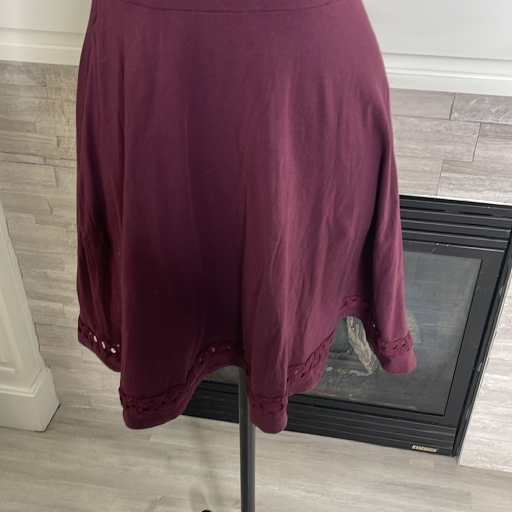 Cape Judy Cranberry Lace Detail Holiday Dress Size Medium - Picture 4 of 6